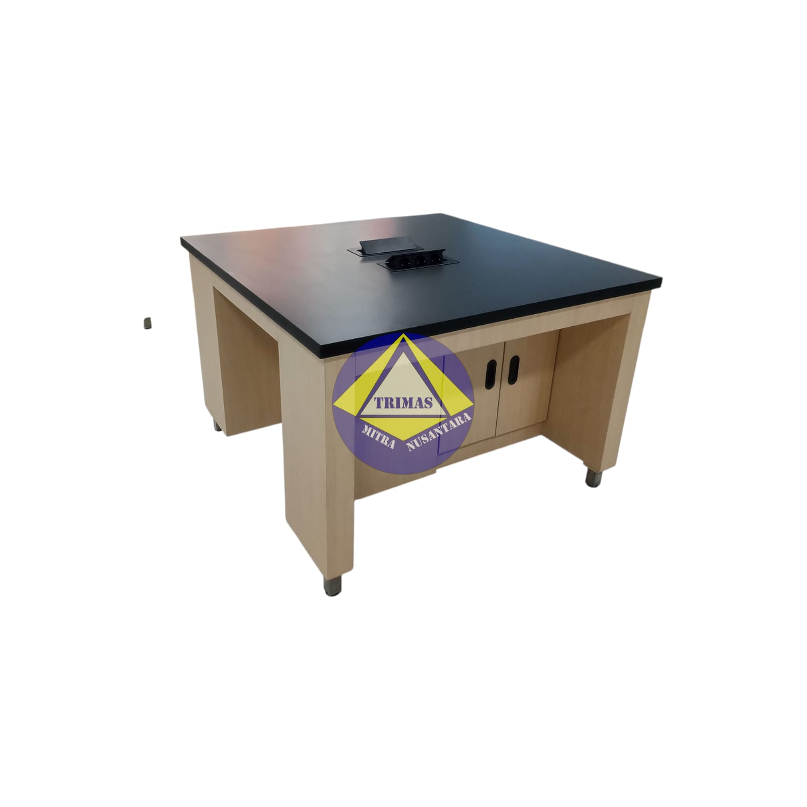 Meja Laboratorium (Island Bench) Plywood